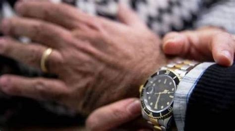 Versilia, era un pendolare del crimine: preso il re dei furti dei Rolex